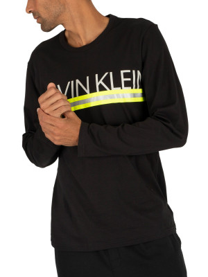 Pánské tričko NM1772E-001 černá - Calvin Klein černá
