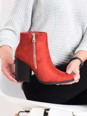 Designové dámské oranžové  kotníčkové boty na širokém podpatku