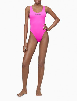 Jednodílné plavky KW0KW00980-TZ7 růžová - Calvin Klein růžová