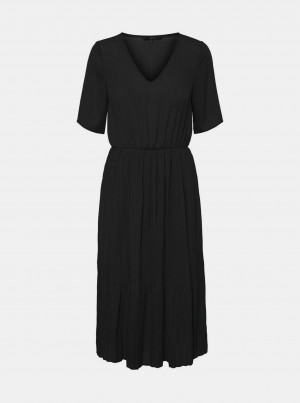 Černé midišaty s plisovanou sukní VERO MODA Malou