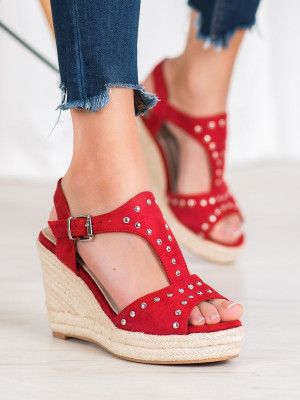 Klasické dámské  sandály červené na klínku