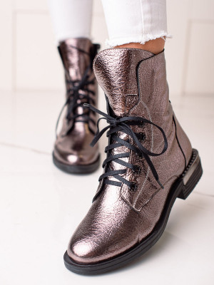 Trendy šedo-stříbrné  kotníčkové boty dámské na plochém podpatku