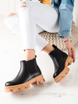 Trendy dámské   kotníčkové boty na plochém podpatku