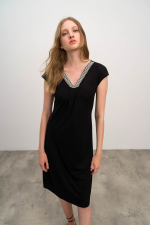 Vamp - Elegantní dámské šaty 16522 - Vamp černá s