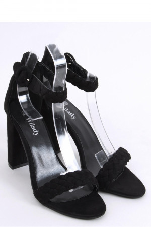 Sandály na podpatku  model 167468 Inello