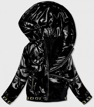 Krátká černá dámská bunda s kapucí (B9787-1) černá S (36)