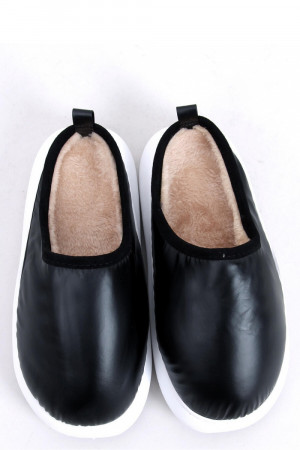 Pantofle model 174501 Inello