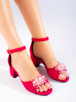 Krásné dámské růžové  sandály na širokém podpatku