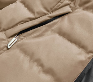 Krátká béžová dámská zimní bunda s kožešinou (5M768-62) Béžová S (36)